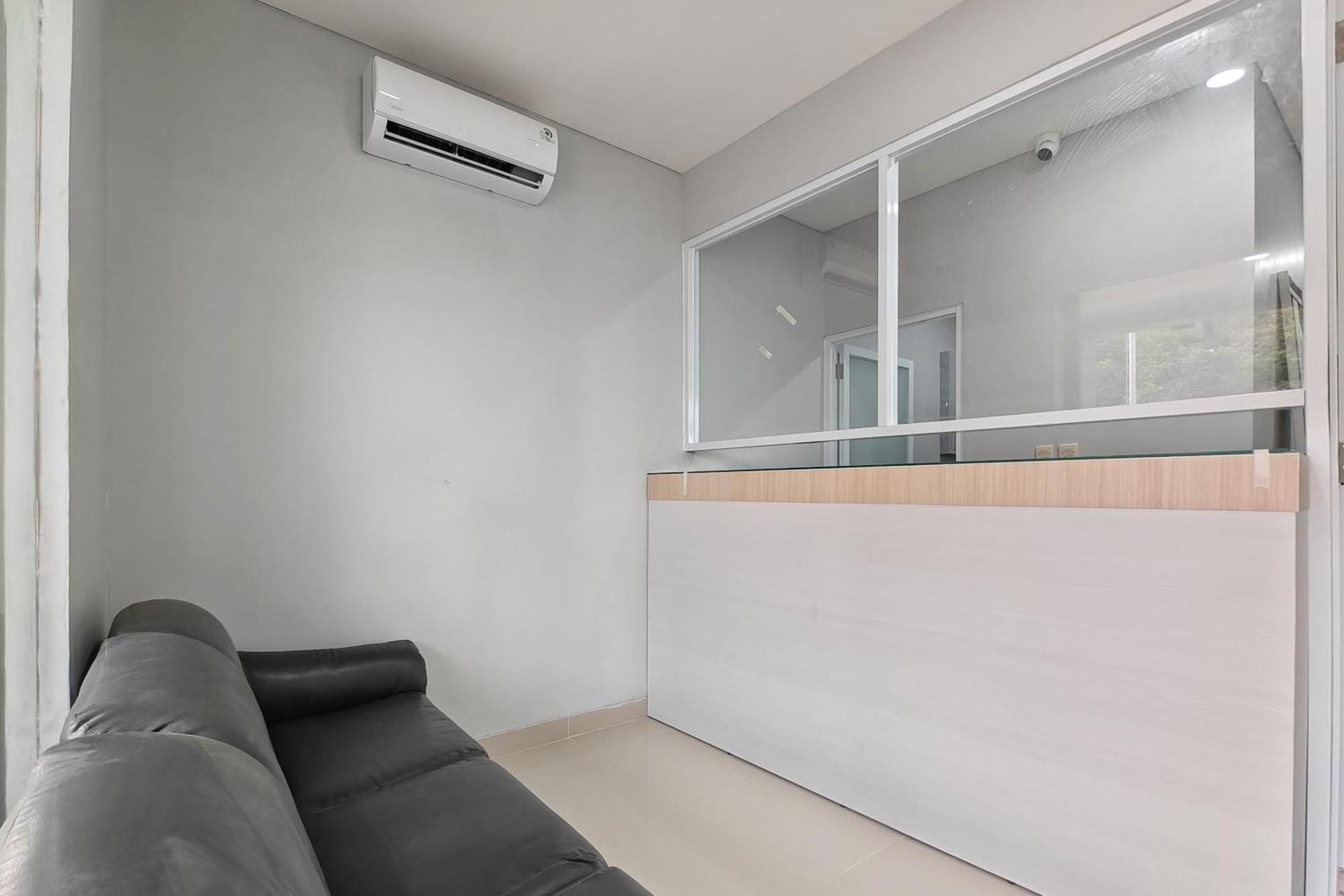 Urbanview Green Lake Sunter Residence จาการ์ตา ภายนอก รูปภาพ